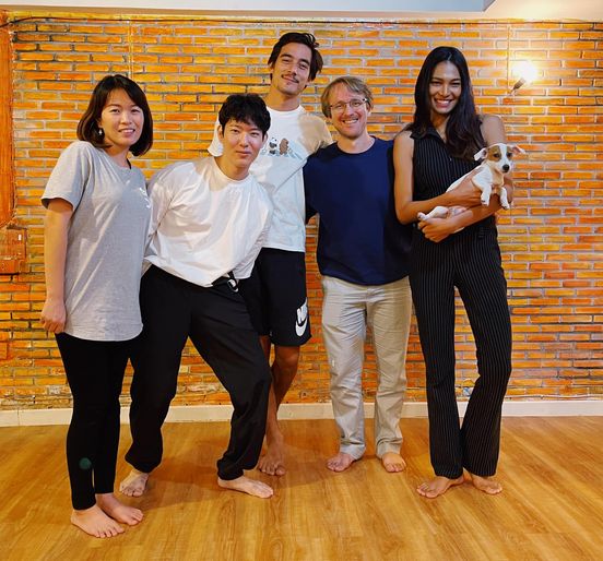 Fundamental Acting Class by Mr.Robin Schroeter 
 วันนี้บรรยากาศในบ้าน MasterClas…