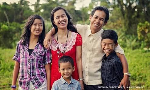 Looking for asian actors and models that speak with a Filipino accent.
 Any age …