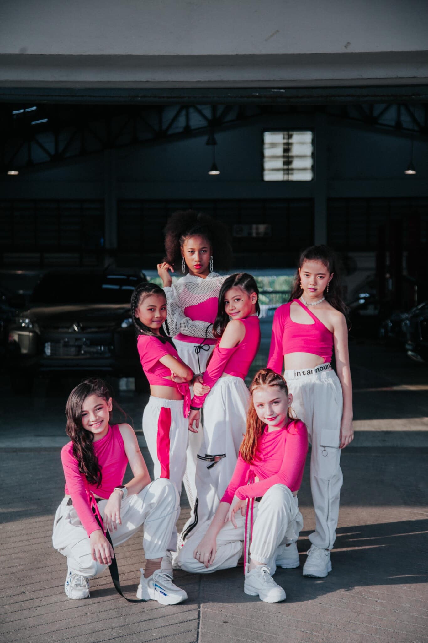 MasterClass Studio First Dance Contest 
 ภาพบรรยากาศการในวันประกวดและฝึกซ้อม 
 4…