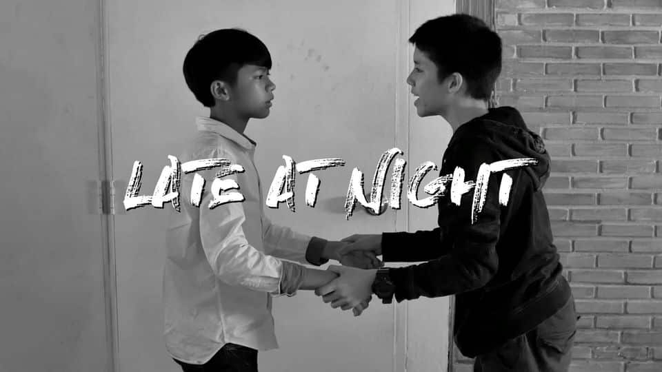 ต่อเนื่องกันไปเลยกับอีก 3 คลิป กับผลงานการแสดงในรูปแบบ Acting for film โดยมีครูส…