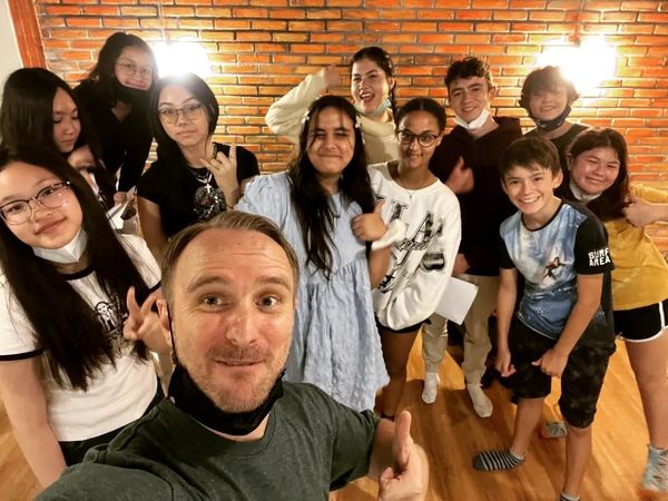 Acting classes for kids in Thailand at MasterClass Studio with young students performing