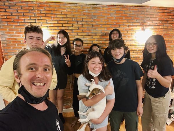 Acting classes for teens in Bangkok at MasterClass Studio with young students performing
