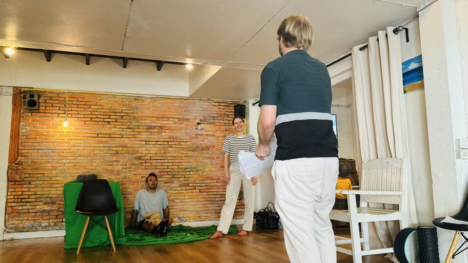 Acting workshops in Bangkok at MasterClass Studio with students practicing 