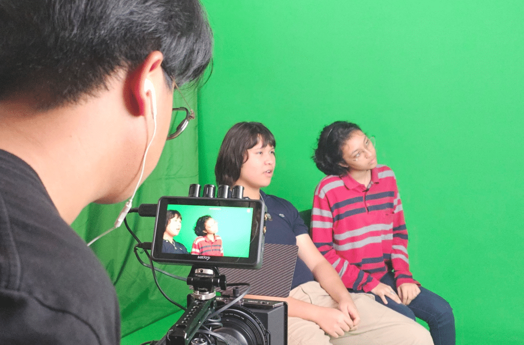 Acting for Film – Version Comedy. We had a lot of fun (as you can see from the pictures) and did some serious work.