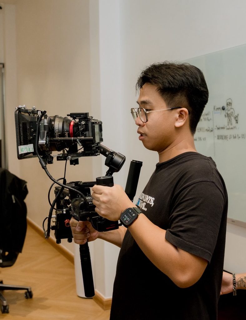 Phumin Poomsri (Guy)